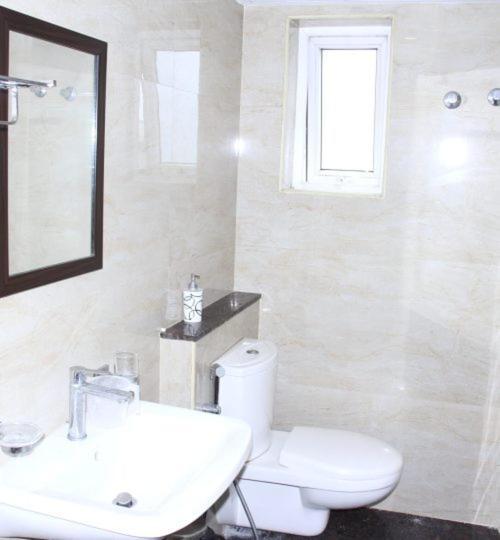 Ant Biz Rooms Near Chennai Trade Centre Dış mekan fotoğraf